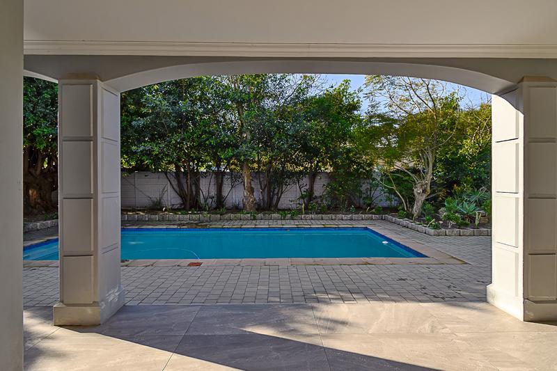 To Let 5 Bedroom Property for Rent in Pinelands Western Cape